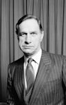 Geoffrey Palmer (actor)