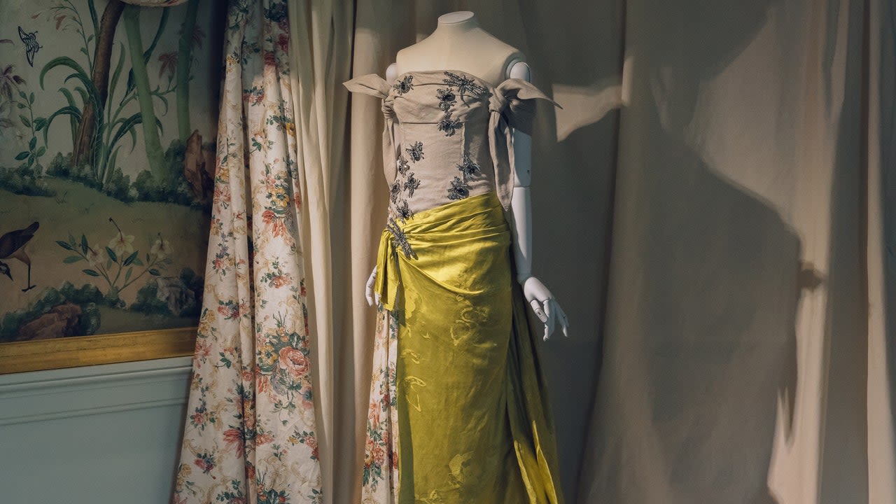 Erdem Curates a Love Letter to Duchess Debo at Chatsworth House