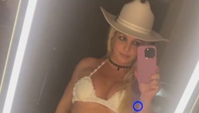 Britney Spears ist stolz auf ihren Körper