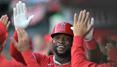 Angels News: Miguel Sanó Exits Game Early With Injury
