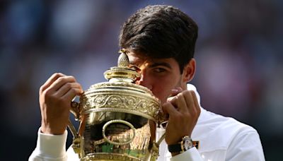 Alcaraz barre a Djokovic y gana su segundo título de Wimbledon