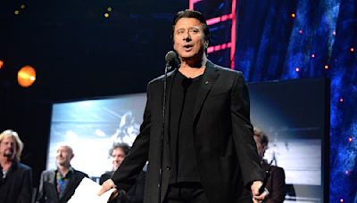 Do Stop Believin’: Fake Steve Perry Scams Ohio Woman Out of $122,000
