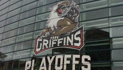 Griffins advance to Division finals for first time since 2017