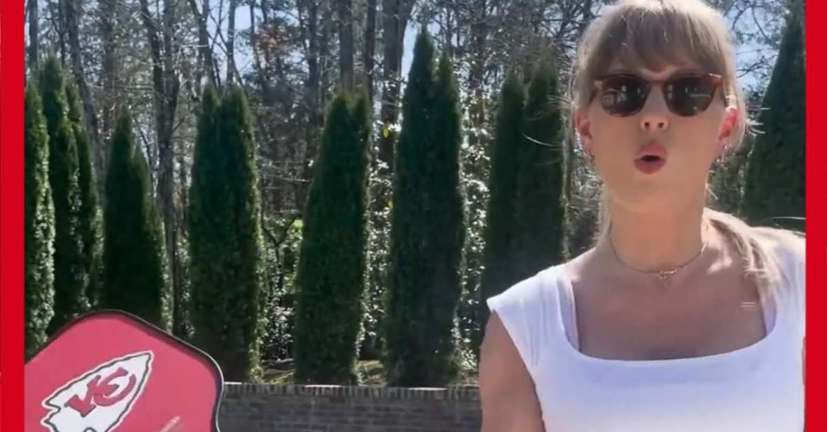 Chiefs Pickleball - Starring Taylor Swift? LOOK