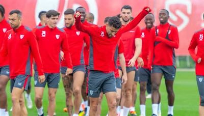 El Sevilla FC se entrena sin Sergio Ramos