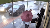 Cuernavaca: Disparan a personas que se protegían de la lluvia en un local de Cuernavaca