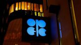 El precio del crudo sube tras la reunión de la OPEP+ y la relajación de restricciones en China