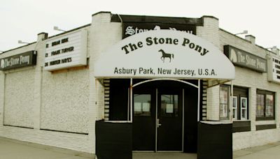 New Book Takes You Inside New Jersey’s Stone Pony, With Springsteen, Jonas Brothers & Jack Antonoff Interviews