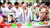 Plantation drive, charity mark Rahul Gandhi’s 54th birthday | Lucknow News - Times of India