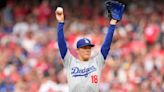 Reds complete sweep, hand Dodgers fifth straight loss with 4-1 victory