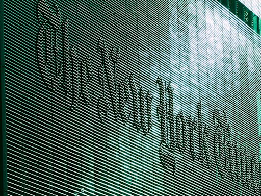 Leak Reveals the New York Times Experimented With Using AI to Write Headlines