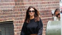 Emily Ratajkowski Channeled ‘70s Vibes in High-Top Sneakers