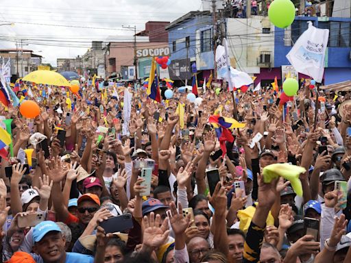 'Freedom!' chants at Venezuelan opposition rallies ahead of election show depth of needs and fear