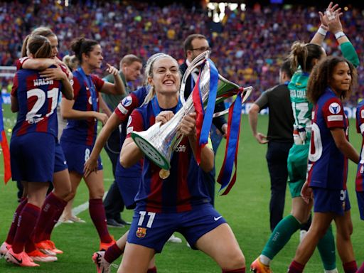 Barcelona sing Sweet Caroline after retaining Women’s Champions League title