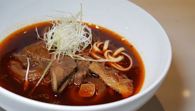 江振誠跨刀擔任御盟集團S･S･A･W餐飲顧問 黃仁勳吃的那碗牛肉麵高雄也嘗得到！