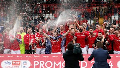 Promoted Wrexham denied league title by Stockport