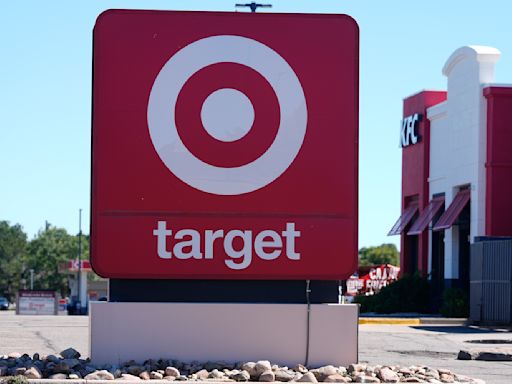 Target's underdog CEO is aiming for another bull's-eye as he writes his final chapter