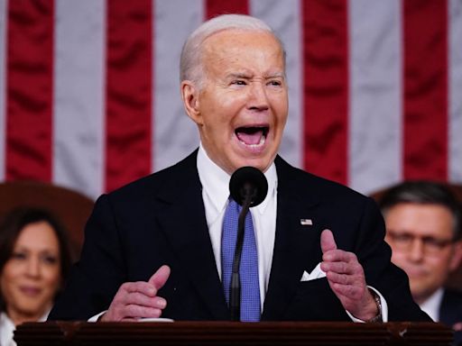 La Nación / Biden recibe presión de su propio partido y hasta de actores famosos de Hollywood