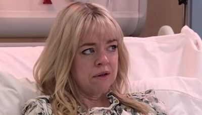 ITV Coronation Street fans 'work out' real father of Toyah's baby in shock twist