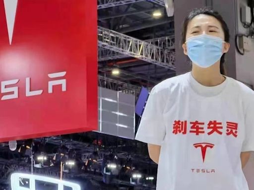 闖車展跳Tesla車頂維權稱「剎車失靈」 事主被判公開道歉賠17萬