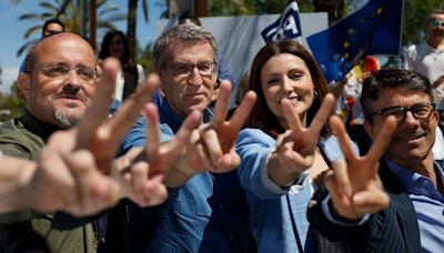 Feijóo pide el voto para el PP como “alternativa” al ”egocentrismo” de Puigdemont y Sánchez