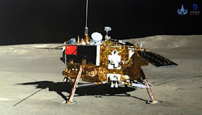 Una sonda espacial china tocó tierra en la cara oculta de la Luna este domingo y espera tomar muestras de rocas