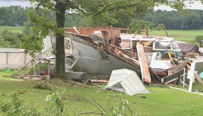 Neighbors unite for tornado relief effort in Eden