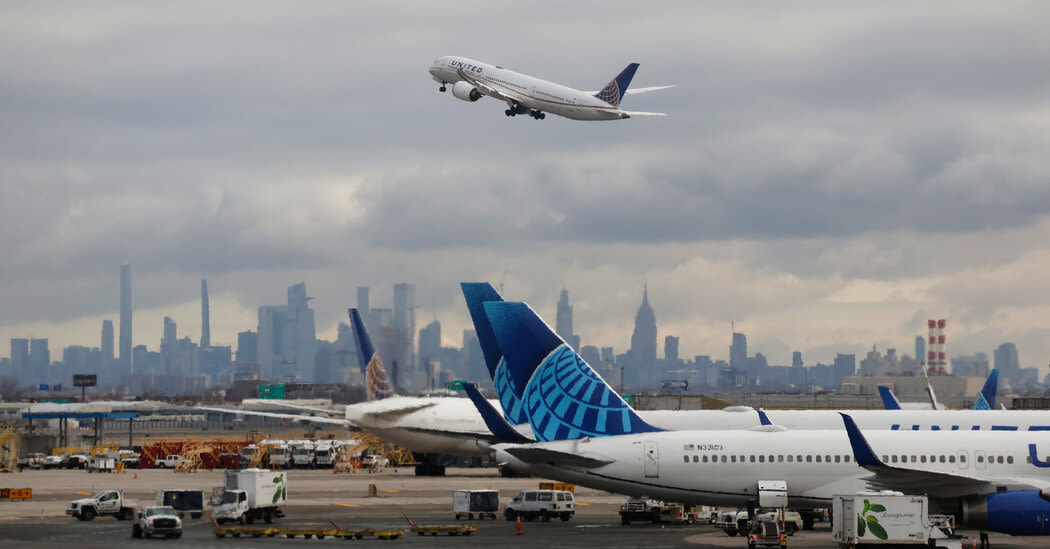 Unruly Passenger Must Pay United Airlines $20,638 for Disrupting Flight