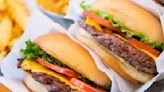 ¿Con antojo de hamburguesas? Celebra con Shake Shack su quinto aniversario en México