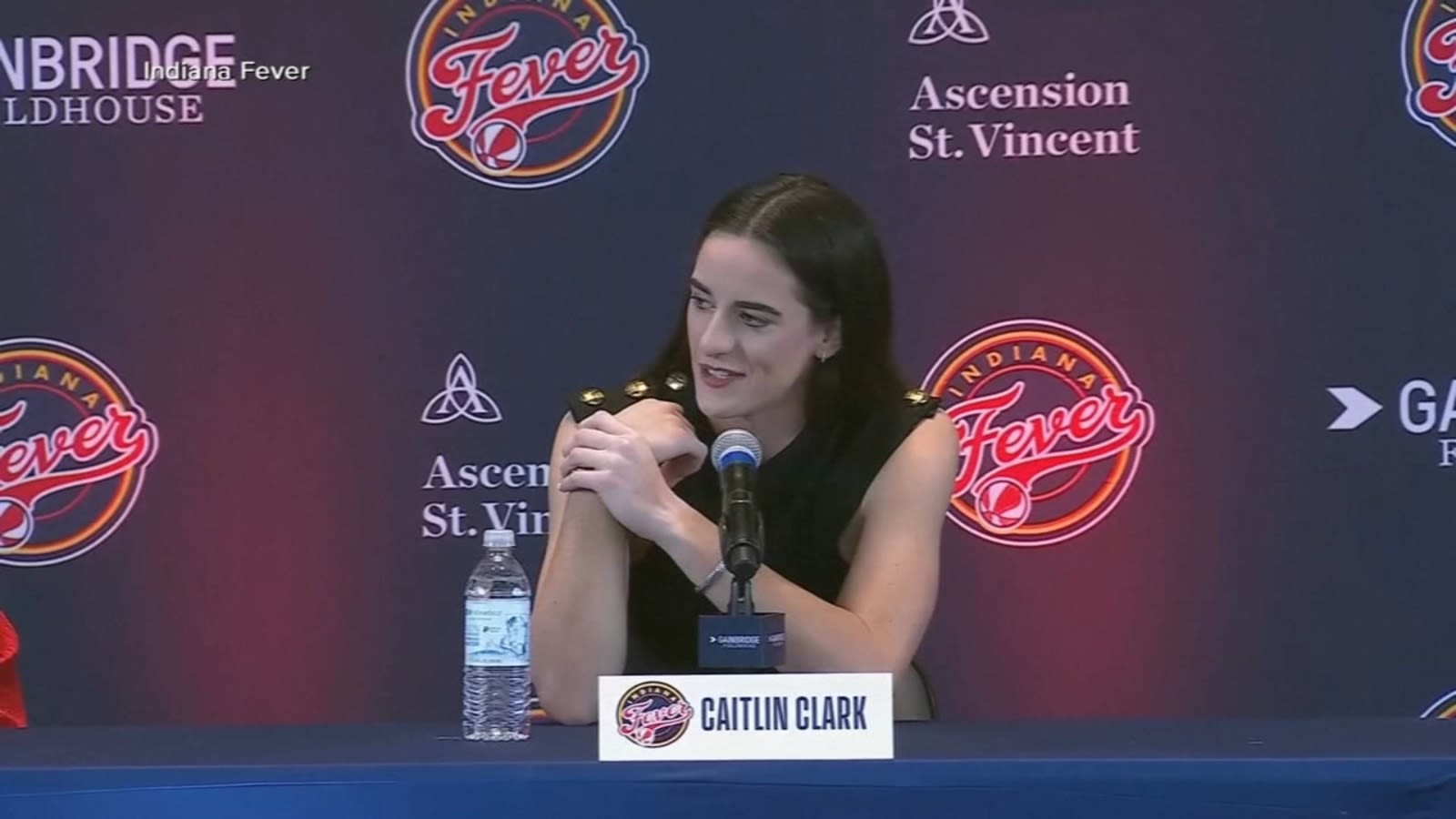 IndyStar columnist won't cover Indiana Fever games after exchange with Caitlin Clark