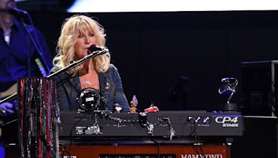 Christine McVie’s Fleetwood Mac Treasures to Be Featured in Museum Exhibition & Charity Auction