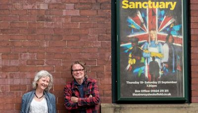 Powerful musical coming to East Lancs venue - by writer of Chumbawamba's Tubthumping