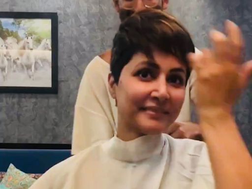 Hina Khan, undergoing cancer treatment, cuts her hair with no tears in eyes so that mother stays calm