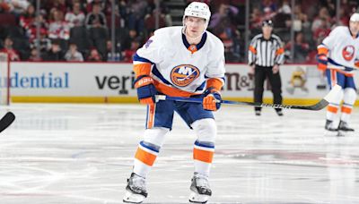 Horvat Helps Isles in First Full Season | New York Islanders