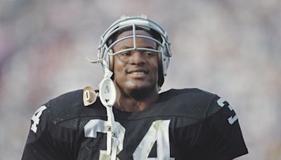 What Leaders Can Learn From Bo Jackson