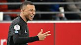 Mbappé hizo tres goles, pero a Luis Enrique no le gustó mucho: “Voy a hablar en privado con Kylian”