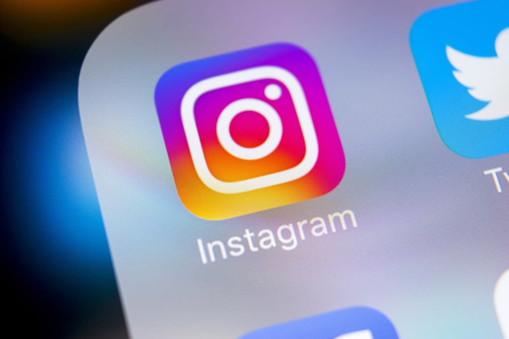 Instagram rolls out restrictive new privacy settings for teenagers