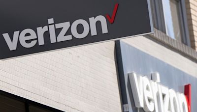 Verizon invests $100 million in wireless connectivity from space