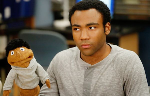 Donald Glover Addresses Rumor His Schedule Is Holding Up ‘Community’ Movie: “Everyone Is Hating On Me On The Internet!”