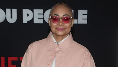 Raven-Symoné announces death of father