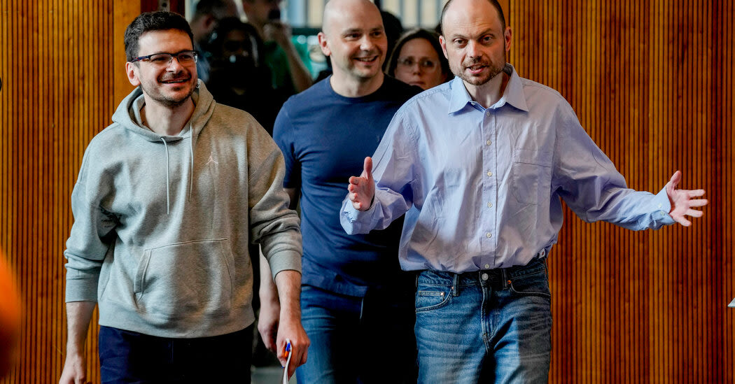 Can Freed Russian Dissidents Help Energize an Opposition Movement?