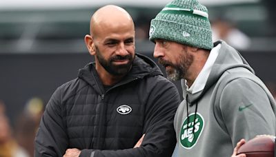 Jets HC Doubles Down Regarding Aaron Rodgers' Minicamp Absence: 'There's No Issue'