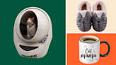 Grab these last minute Amazon deals on the best holiday gifts for cats and cat lovers