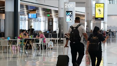 LAX passenger arrested after running onto tarmac, police say