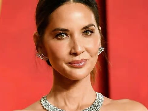 Olivia Munn reveló cómo lidia con las cicatrices de su lucha contra el cáncer de mama: “Son mis heridas de guerra”