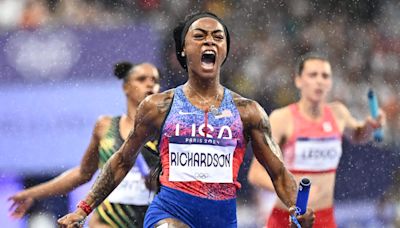 Richardson, U.S. women win gold in 4x100 relay