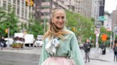 Sarah Jessica Parker Just Gave Us The Chicest ‘And Just Like That’ Season 3 Update