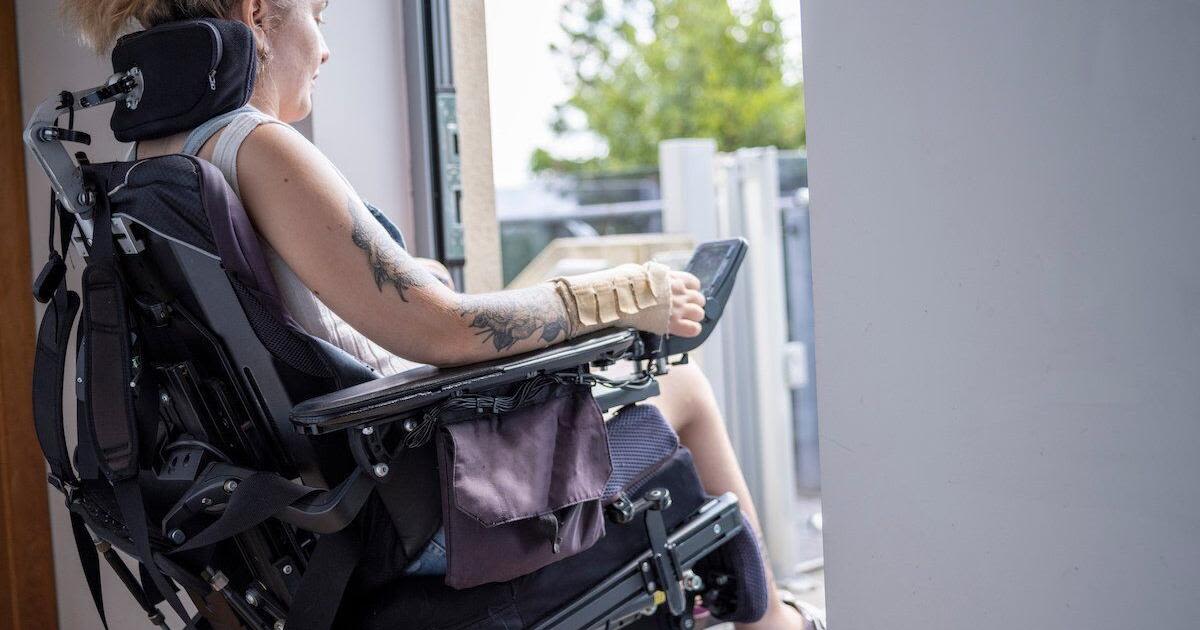 Fear of Falls, Injuries Can Plague Motorized Wheelchair Users