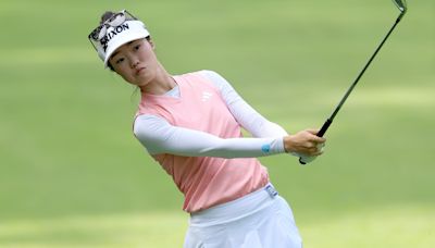 Grace Kim's ace carries her team to share of five-way lead in Dow Championship