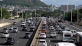 Hawaii settles with young climate activists who sued over transportation policies